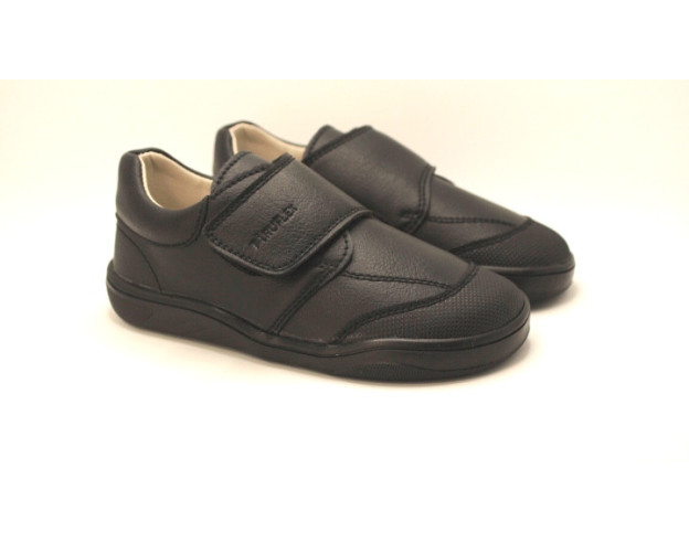 Zapato colegial respetuoso Piruflex para niño en color negro o azul marino