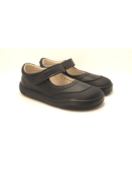 Zapato colegial respetuoso Piruflex para niña en color negro o azul marino con calado