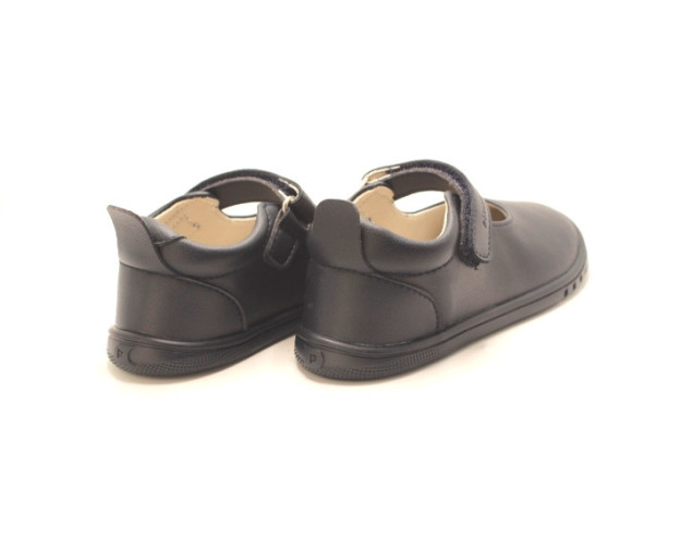 Zapato colegial respetuoso Piruflex para niña en color negro o azul marino