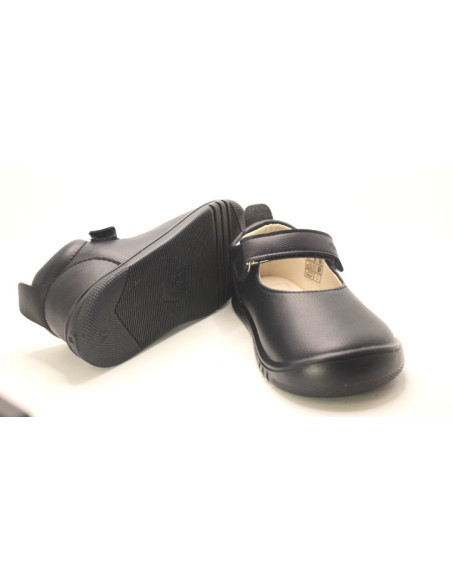Zapato colegial respetuoso Piruflex para niña en color negro o azul marino