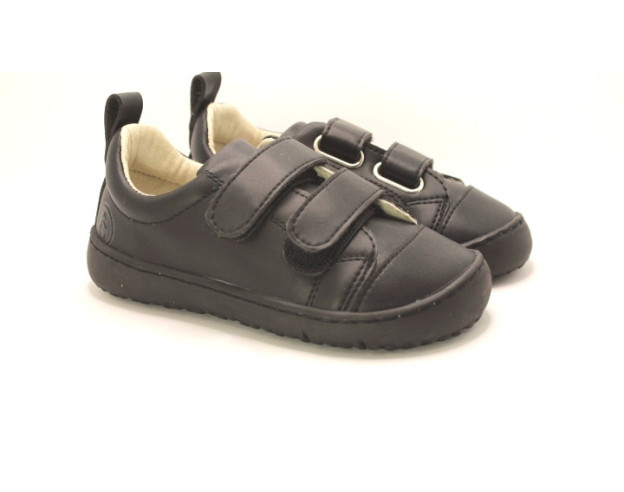 Zapato colegial respetuoso Coqueflex para niño en color negro o azul marino