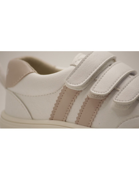 Zapatilla deportiva colegial Piruflex para niño | niña | unisex en color blanco, negro y azul marino