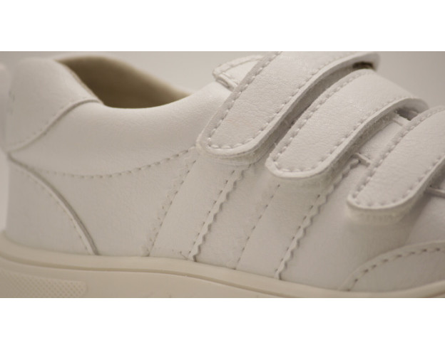 Zapatilla deportiva colegial Piruflex para niño | niña | unisex en color blanco, negro y azul marino