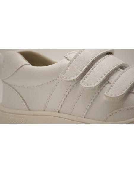 Zapatilla deportiva colegial Piruflex para niño | niña | unisex en color blanco, negro y azul marino