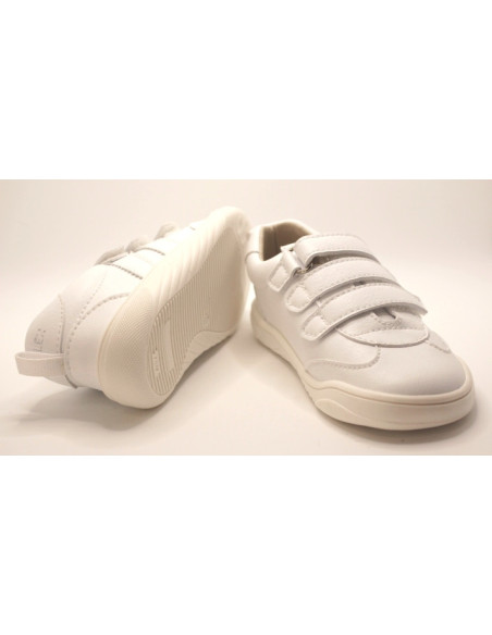 Zapatilla deportiva colegial Piruflex para niño | niña | unisex en color blanco, negro y azul marino
