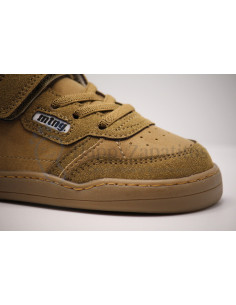 Zapatilla deportiva casual 2