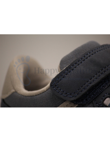 Zapatilla deportiva urban free