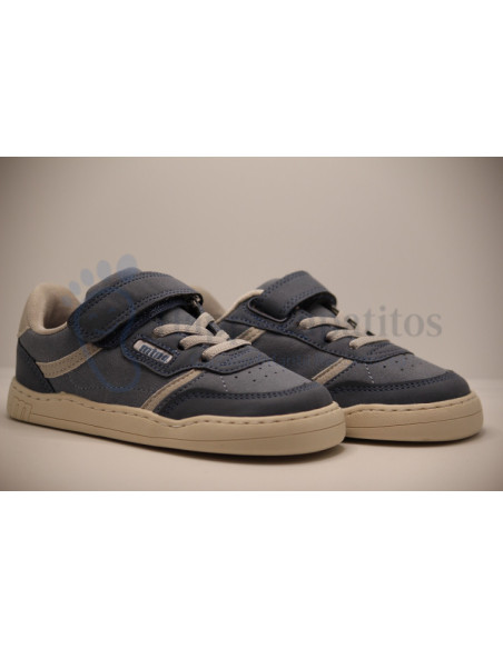 Zapatilla deportiva urban free
