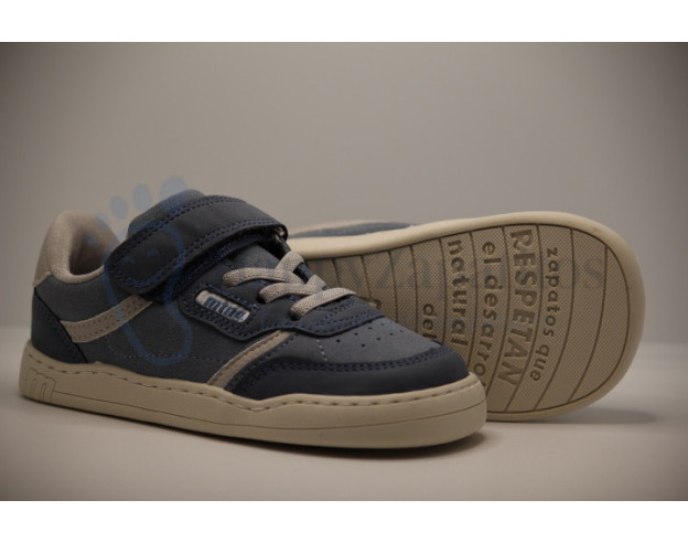 Zapatilla deportiva urban free